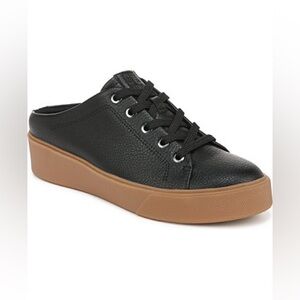 Naturalizer
Morrison-Mule Sneakers SZ 7M BRAND NEW IN BOX‼️